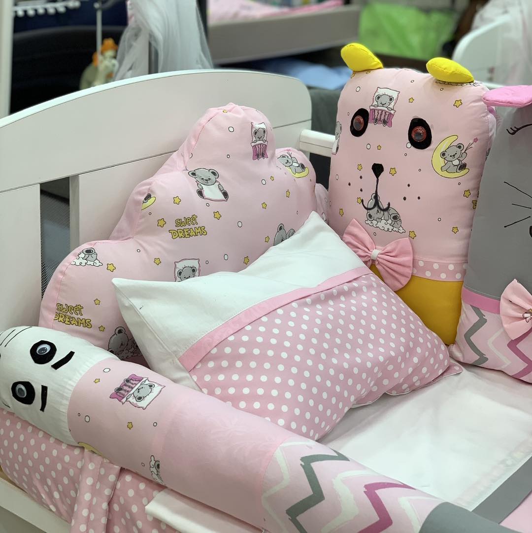 Tour de lit rose 10 pièces – Image 3